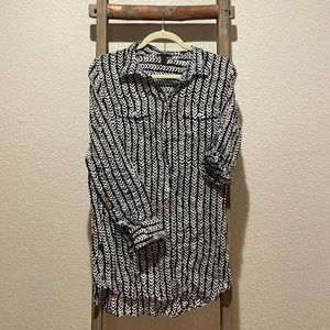 Sheer, lightweight button down top/cover-up.